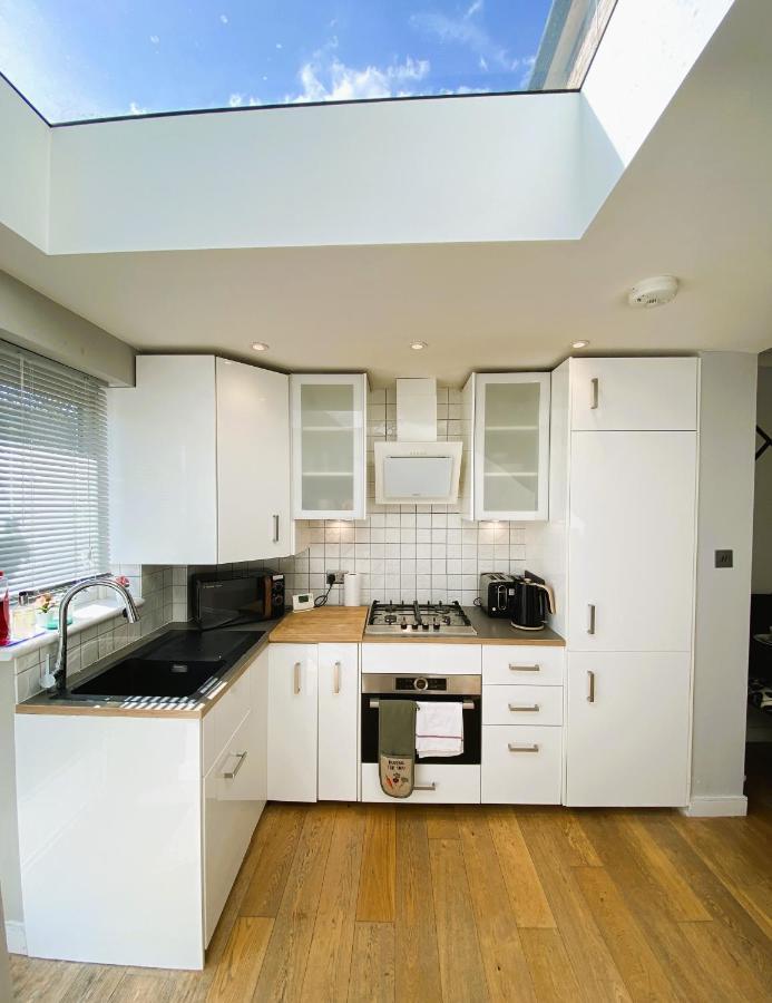 Cosy Haven Wembley Leilighet Eksteriør bilde